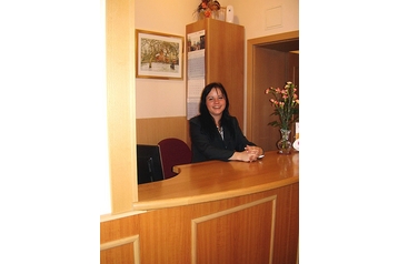 Чехія Hotel Карловi Вари / Karlovy Vary, Екстер'єр